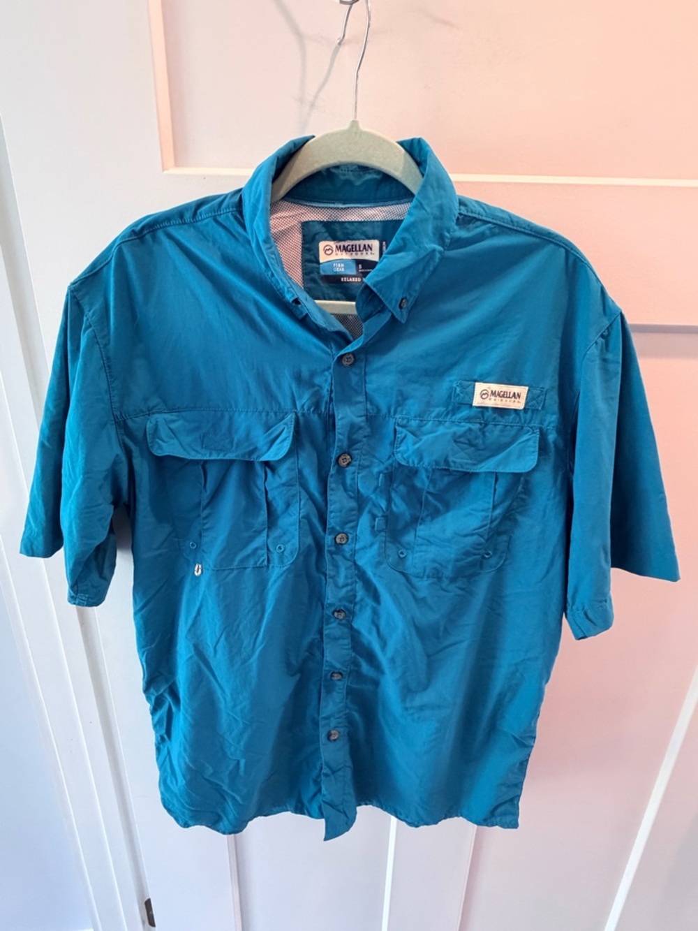 Magellan Fish Gear Fishing Shirt Small Blue Short Sleeve Vented Outdoor